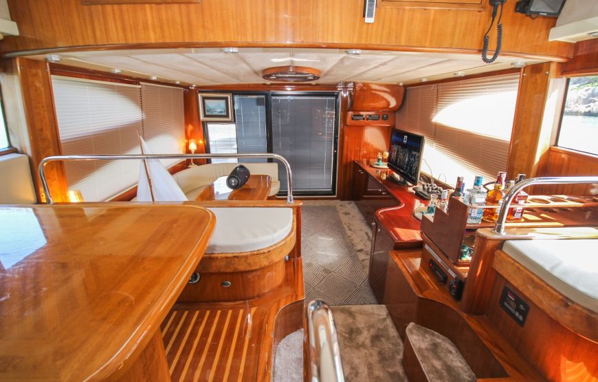 Yacht-104