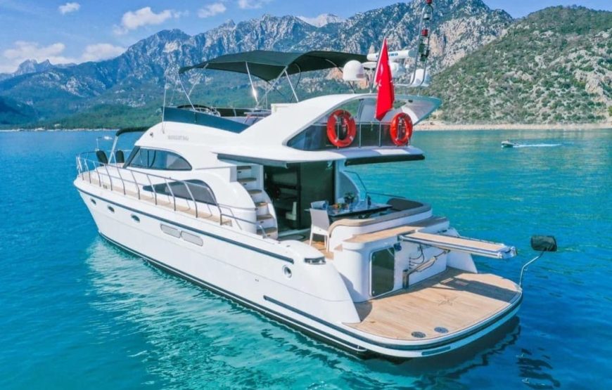 Yacht-104