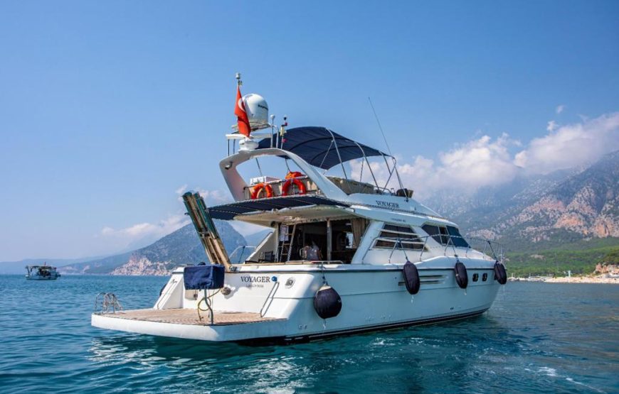 Yacht-102