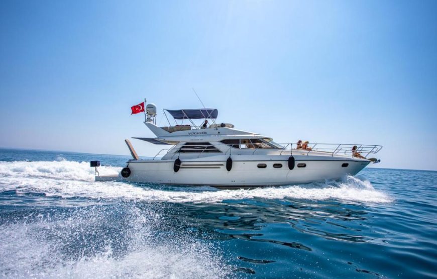 Yacht-102